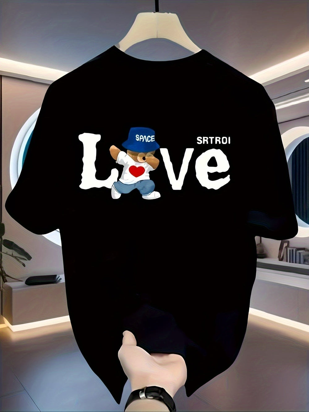 Men’s Retro Cotton T-Shirt – Black “LOVE” Bear Graphic